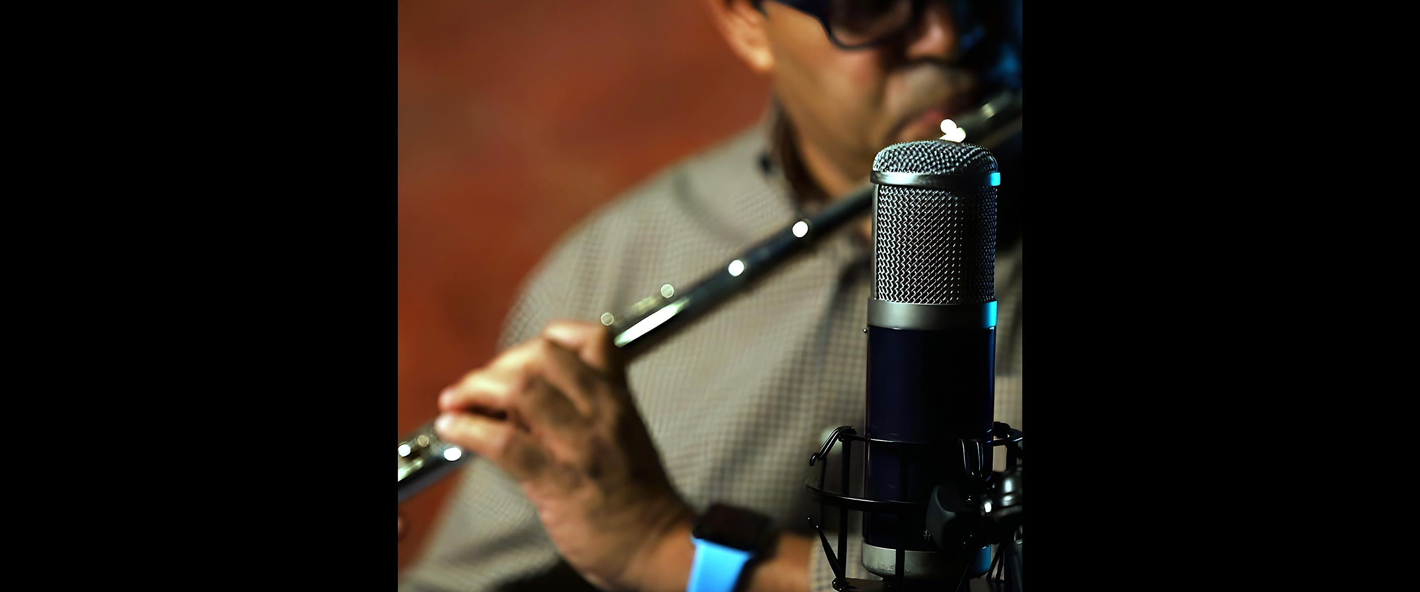 ivan-rodriguez-delphos-flute.jpg