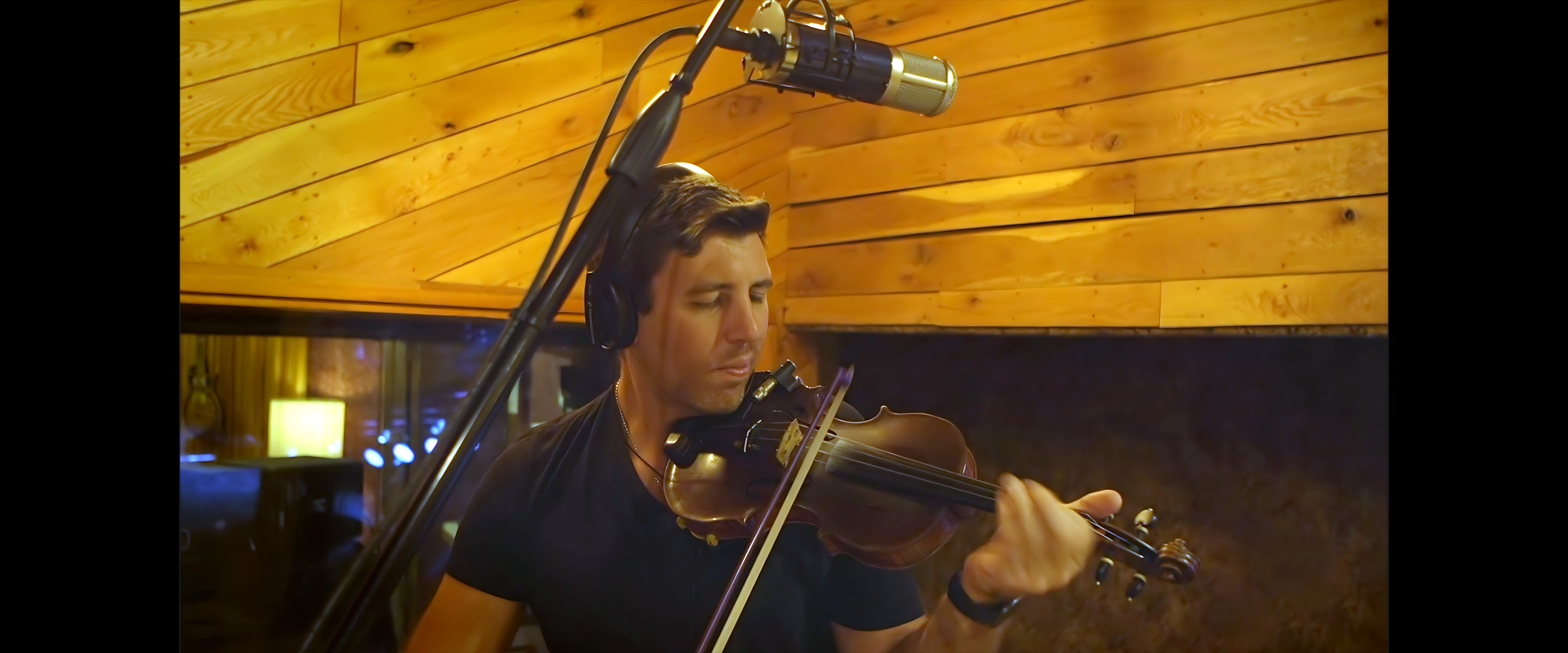 weight-violin-2880x1200.jpg